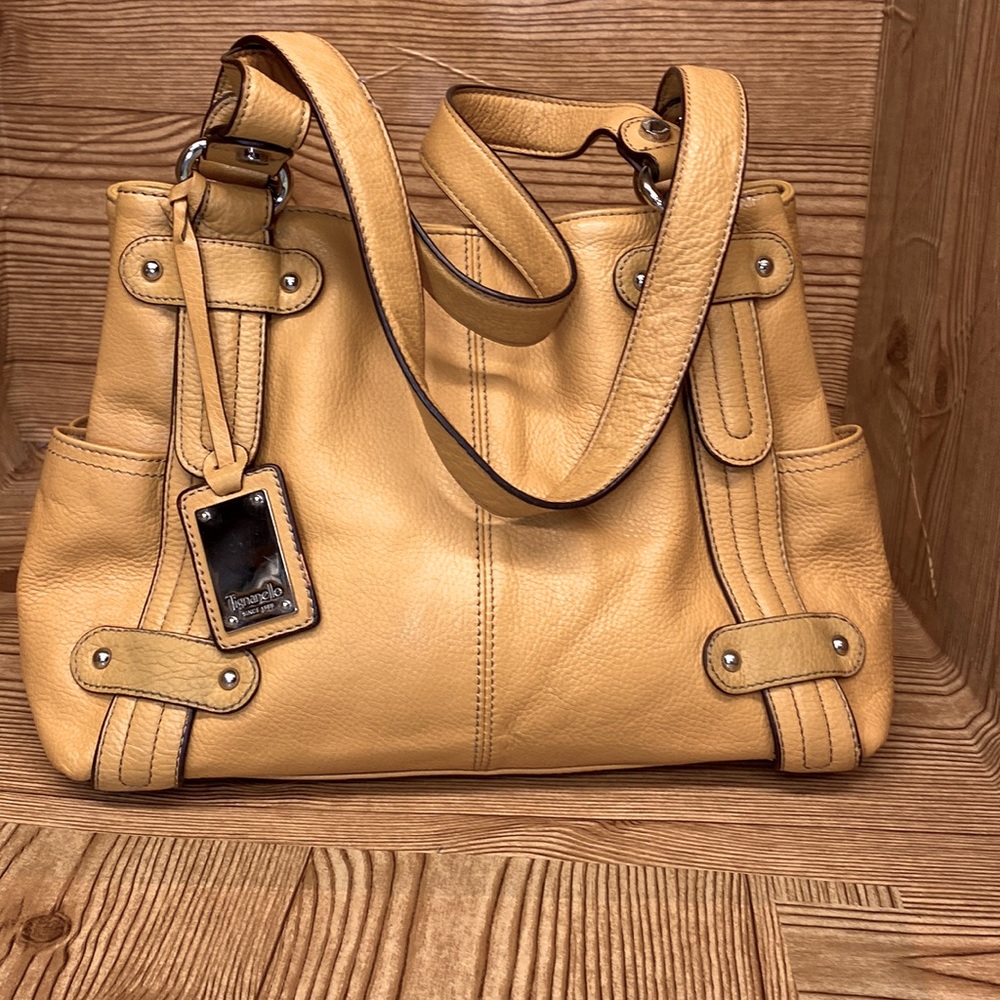 Tignanello carry all satchel in immaculate new condition canary yellow leather🔥 - Picture 5 of 14